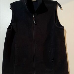 Cabela's Classic Black Fleece Vest